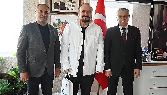 Opera sanatçısı Hakan Aysev’den Başkan Topaloğlu’na ziyaret